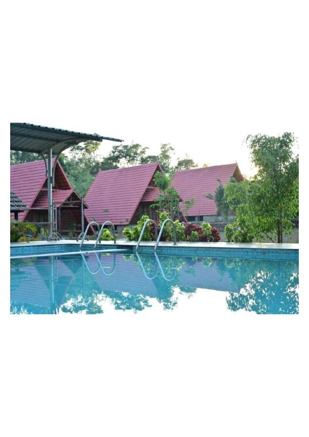 The Horse & Chariot Hotel Madikeri Ngoại thất bức ảnh