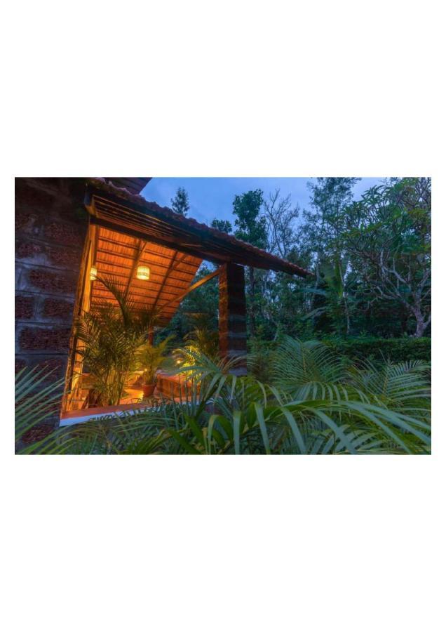 The Horse & Chariot Hotel Madikeri Ngoại thất bức ảnh