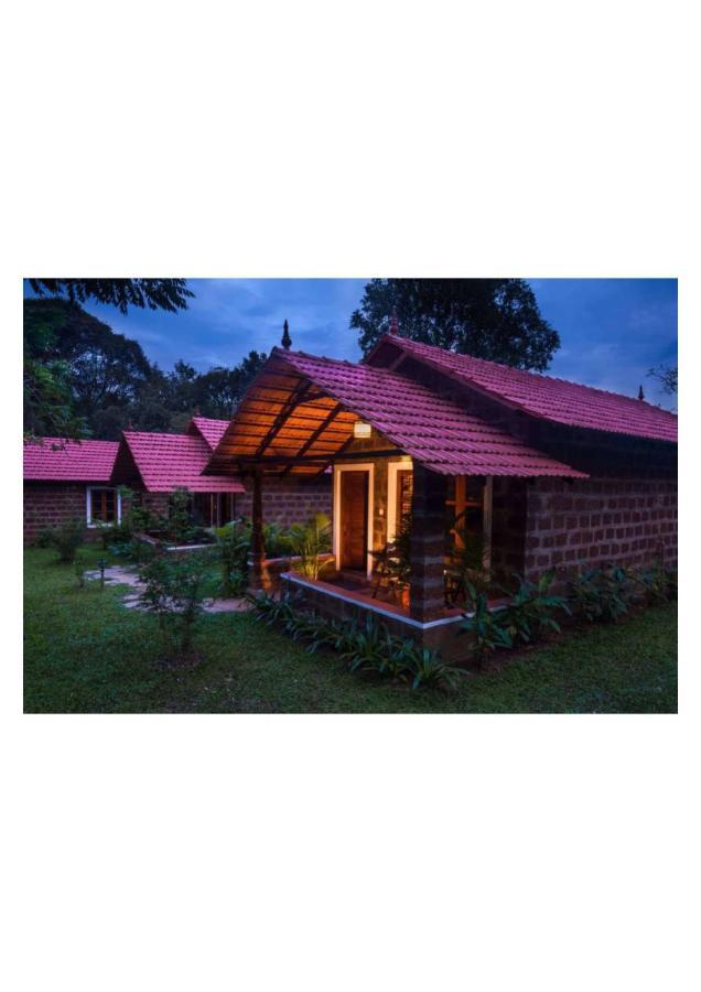 The Horse & Chariot Hotel Madikeri Ngoại thất bức ảnh
