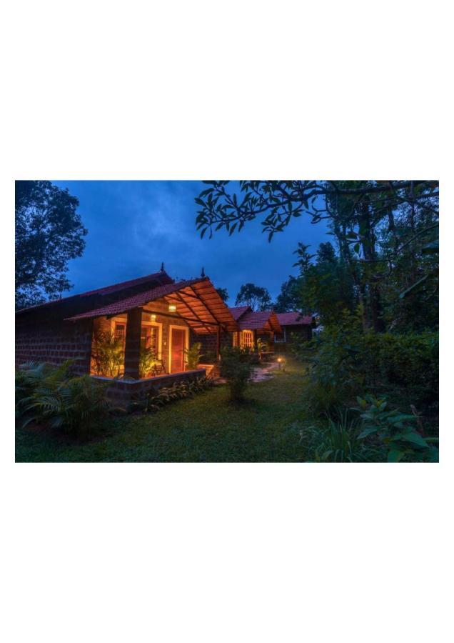 The Horse & Chariot Hotel Madikeri Ngoại thất bức ảnh