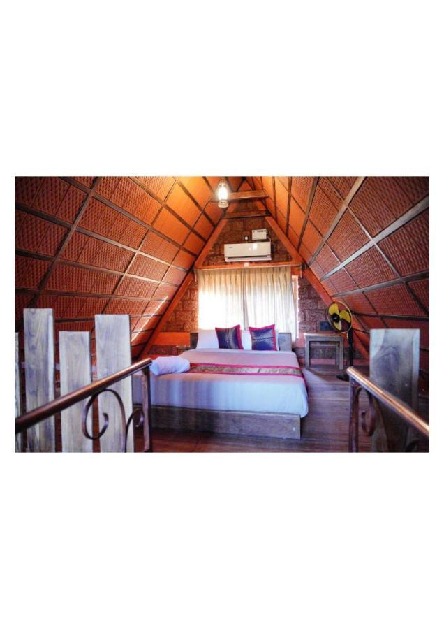 The Horse & Chariot Hotel Madikeri Ngoại thất bức ảnh