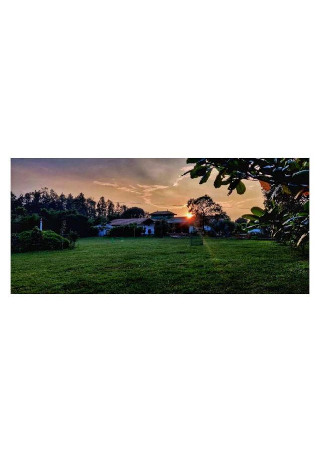 The Horse & Chariot Hotel Madikeri Ngoại thất bức ảnh